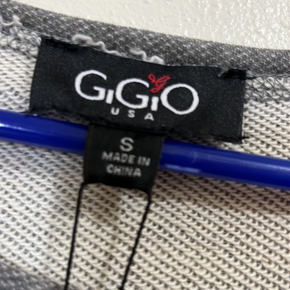 GiGiO gray sweatshirt dress. Size Small. NWT - Picture 2 of 12